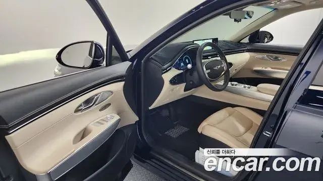 Genesis GV70 2022 — Photo 7/20