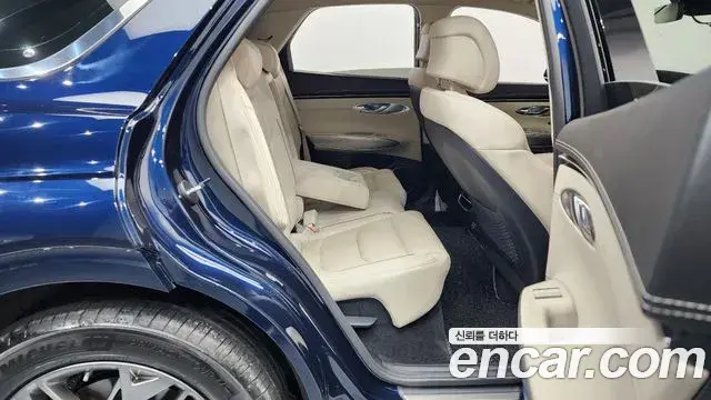 Genesis GV70 2022 — Photo 20/20