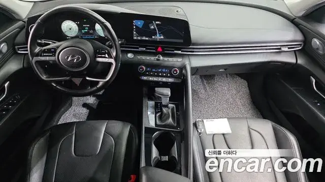 Hyundai The New Avante Hybrid 2021 — Photo 3/20
