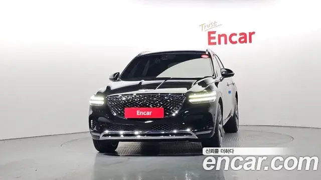 Genesis GV70 2022 — ფოტო 17/20