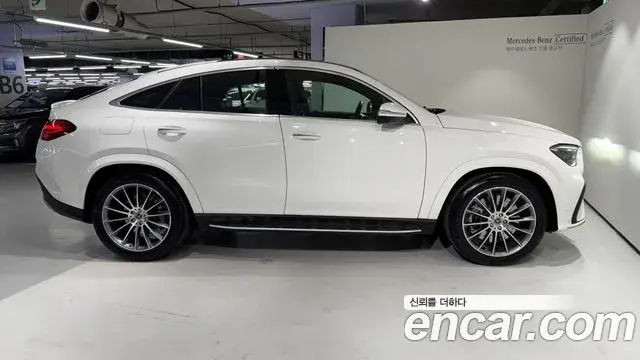 Mercedes-Benz GLE-Class 2025 — ფოტო 12/20