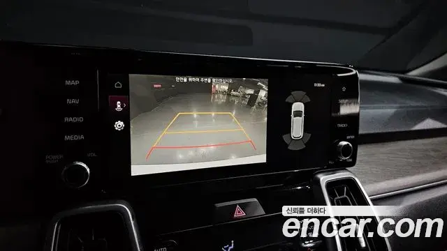 Kia Sorento 2021 — Photo 18/20