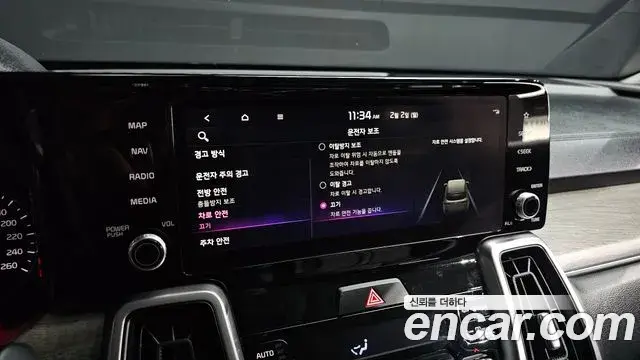 Kia Sorento 2021 — Photo 19/20