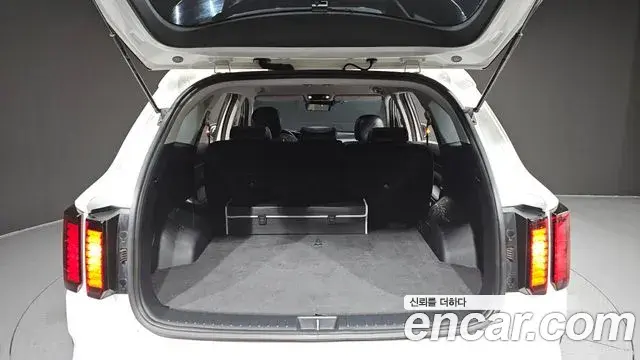 Kia Sorento 2021 — Photo 20/20