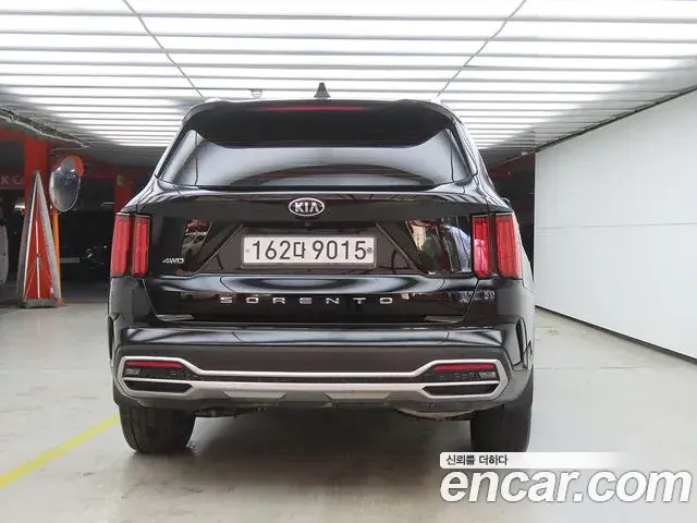 Kia Sorento 2020 — Фото 2/20