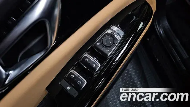 Kia Carnival 2023 — Şəkil 12/20