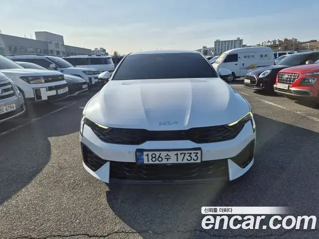 Kia K5 2023 — Şəkil 2/20