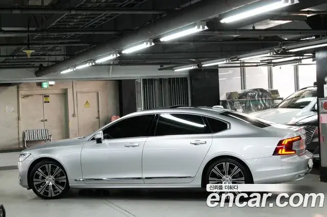 Volvo S90 2021 — Şəkil 8/20