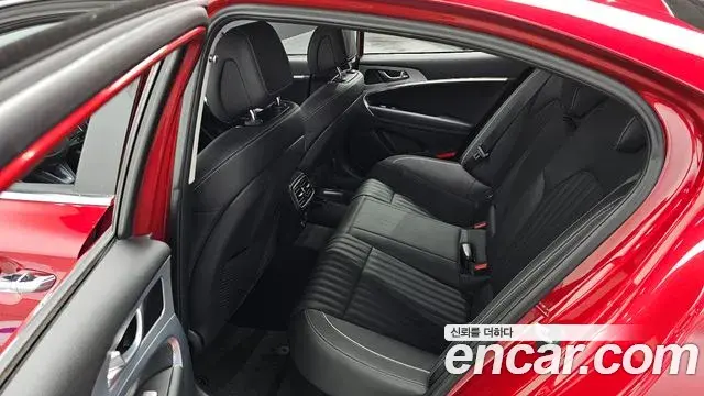 Genesis G70 2019 — ფოტო 4/20