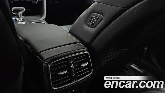 Genesis G70 2019 — ფოტო 3/20
