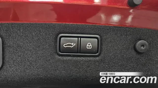 Genesis G70 2019 — ფოტო 17/20