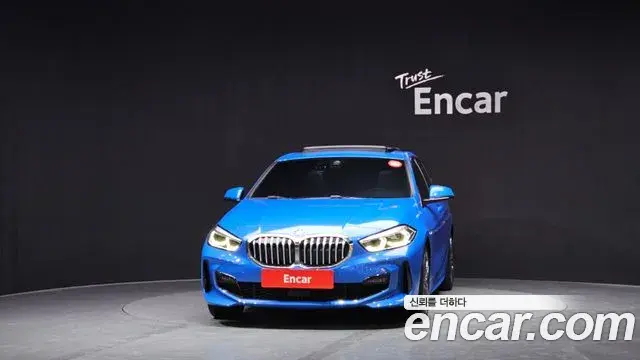 BMW 1 Series 2022 — Photo 16/20