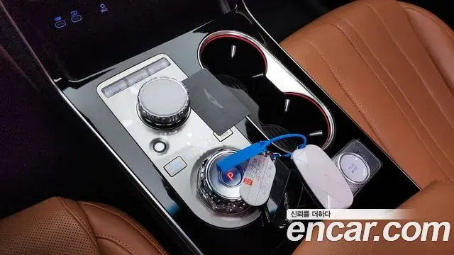 Genesis GV80 2024 — Photo 6/20