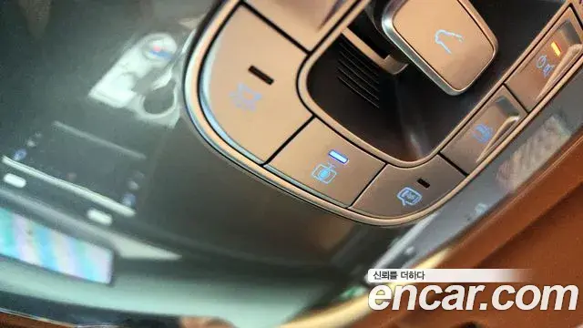 Genesis GV80 2024 — Photo 18/20