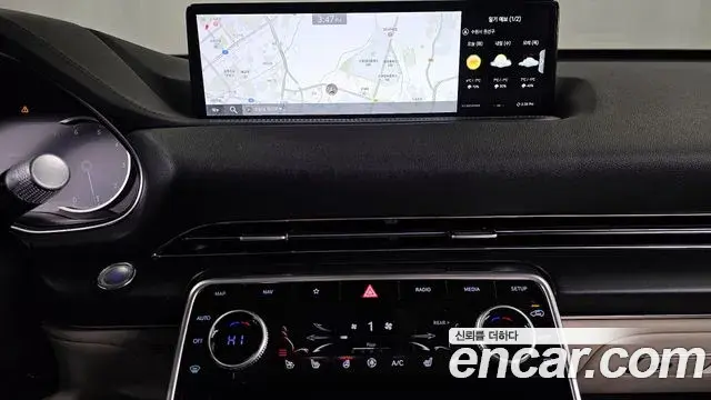 Genesis GV80 2020 — ფოტო 13/20