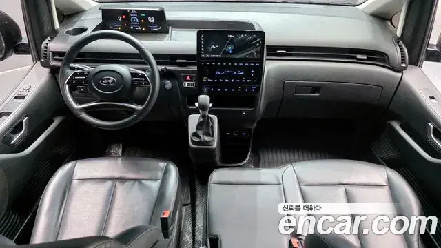 Hyundai Staria 2022 — Şəkil 2/20