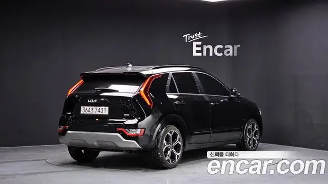 Kia Niro 2022 — Şəkil 16/20