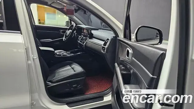 Kia Sorento 2020 — Фото 10/20
