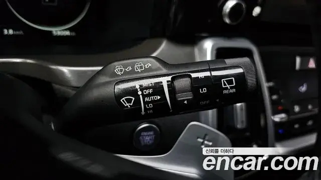Kia Sorento 2020 — Фото 17/20