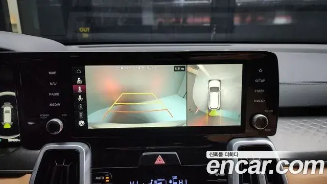 Kia Sorento 2021 — Photo 13/20