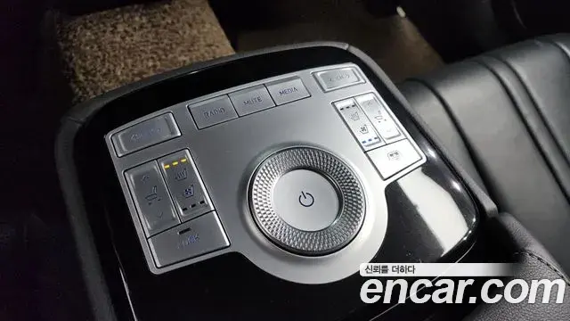 Genesis G80 2020 — Şəkil 11/20