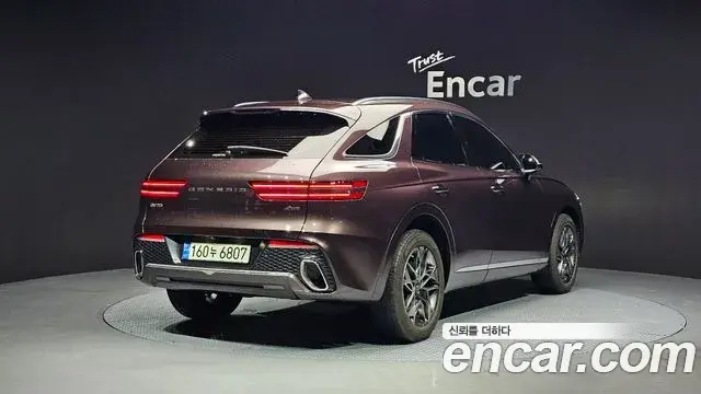 Genesis GV70 2021 — ფოტო 8/20