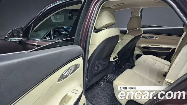 Genesis GV70 2021 — ფოტო 1/20
