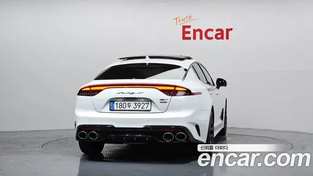 Kia Stinger Meister 2021 — Photo 13/20