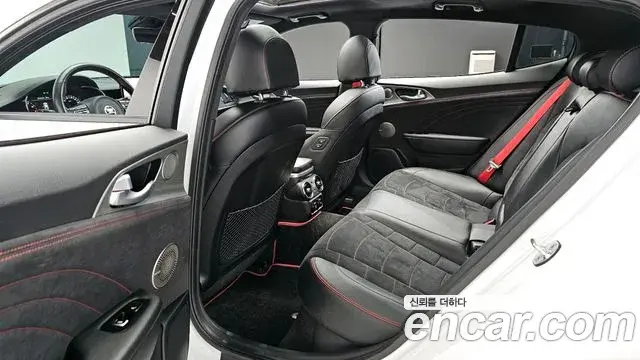Kia Stinger Meister 2021 — Photo 11/20