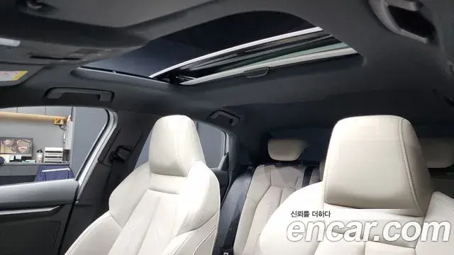 Audi A3 2024 — ფოტო 8/20