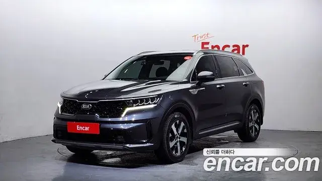Kia Sorento 2021 — Фото 1/20