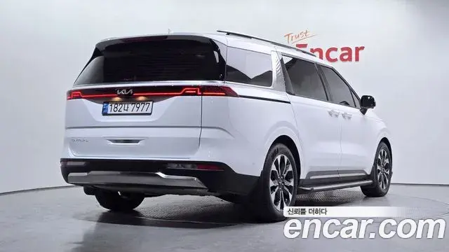 Kia Carnival 2022 — Фото 2/20