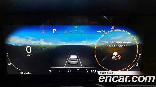 Kia Carnival 2022 — Фото 8/20