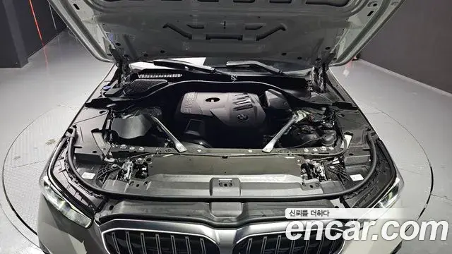 BMW 5 Series 2025 — Şəkil 14/20