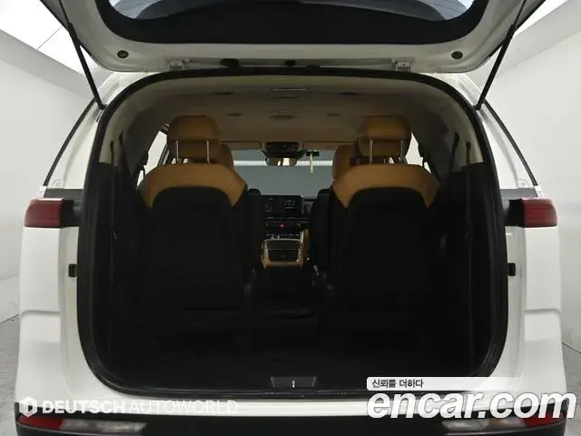 Kia Carnival 2022 — Photo 20/20