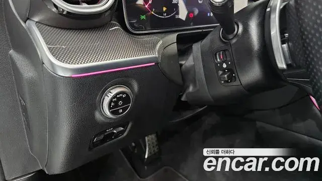 Mercedes-Benz C-Class 2022 — Photo 13/20