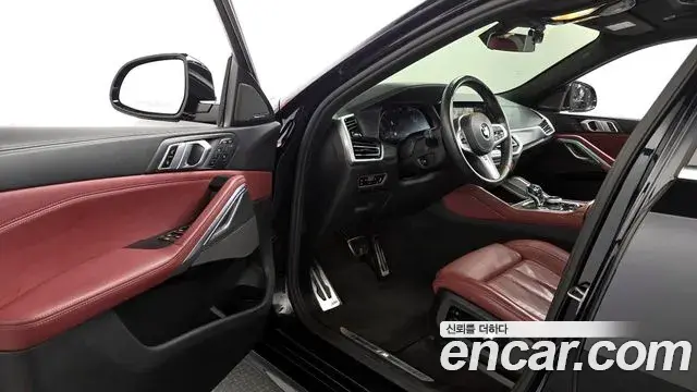 BMW X6 2021 — Photo 9/20