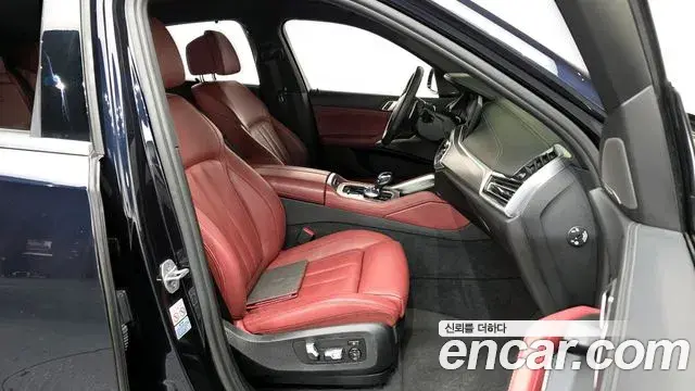 BMW X6 2021 — Photo 12/20