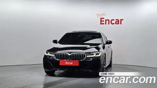 BMW 5 Series 2023 — ფოტო 4/20