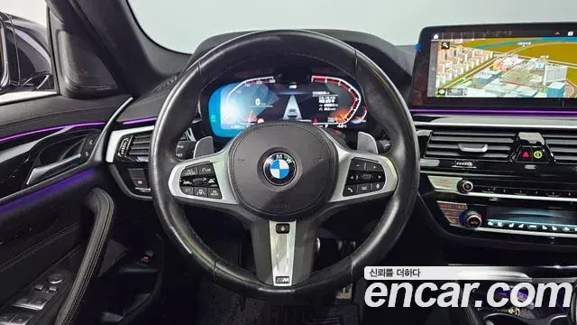 BMW 5 Series 2023 — ფოტო 8/20
