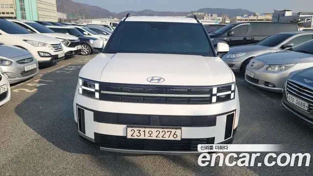 Hyundai Santa Fe 2023 — Фото 2/20