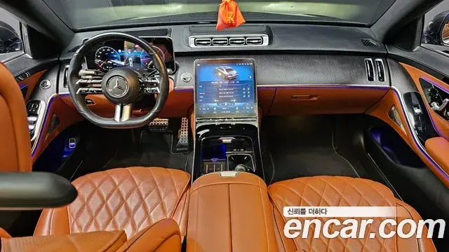 Mercedes-Benz S-Class 2022 — ფოტო 15/20