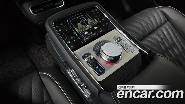 Genesis G90 2022 — Фото 18/20