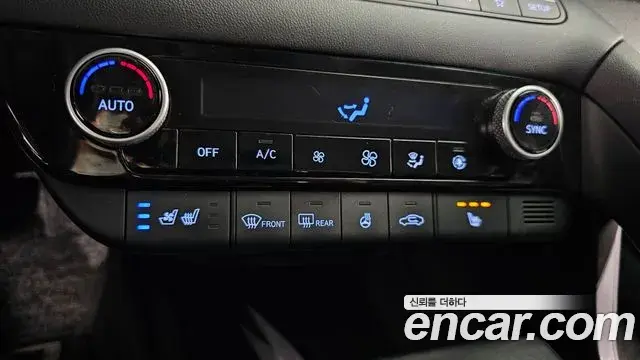 Hyundai The New Avante Hybrid 2021 — Şəkil 9/20