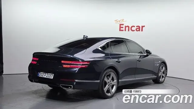 Genesis G80 2022 — ფოტო 2/20