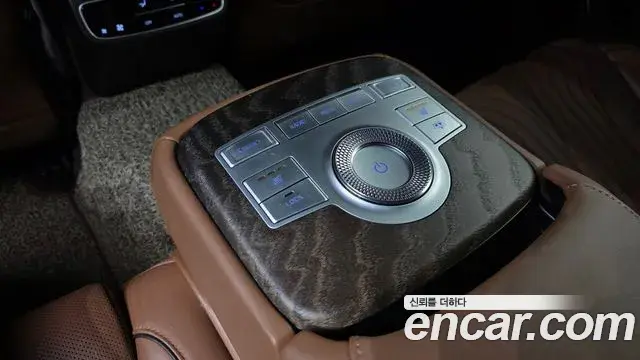 Genesis G80 2022 — ფოტო 6/20
