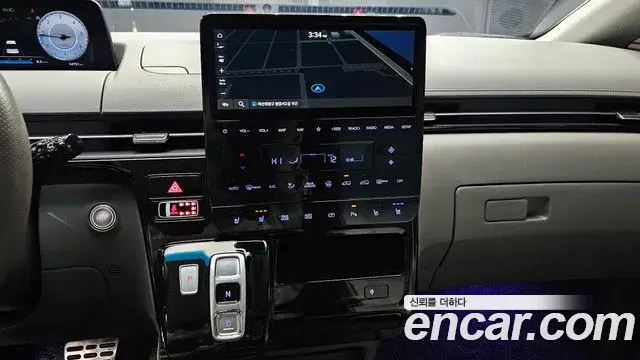 Hyundai Staria 2022 — Фото 14/20