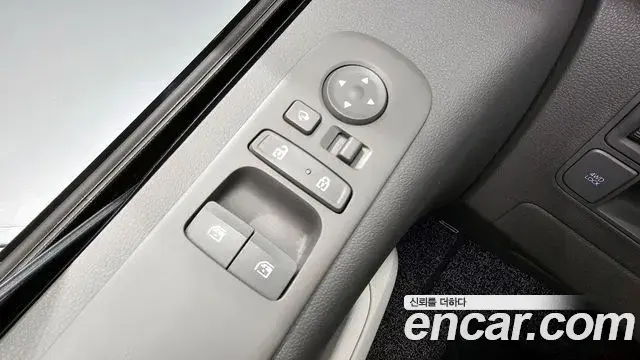 Hyundai Staria 2022 — Фото 16/20