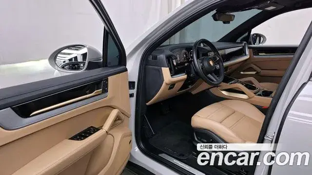 Porsche Cayenne 2024 — Фото 10/20