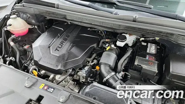 Kia Carnival 2021 — Фото 6/20